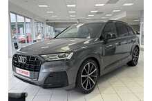 22/72 Audi Q7 3.0 TDI V6 50 Black Edition Diesel Tiptronic quattro 286 ps