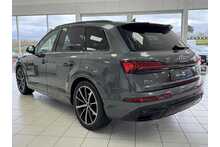 22/72 Audi Q7 3.0 TDI V6 50 Black Edition Diesel Tiptronic quattro 286 ps