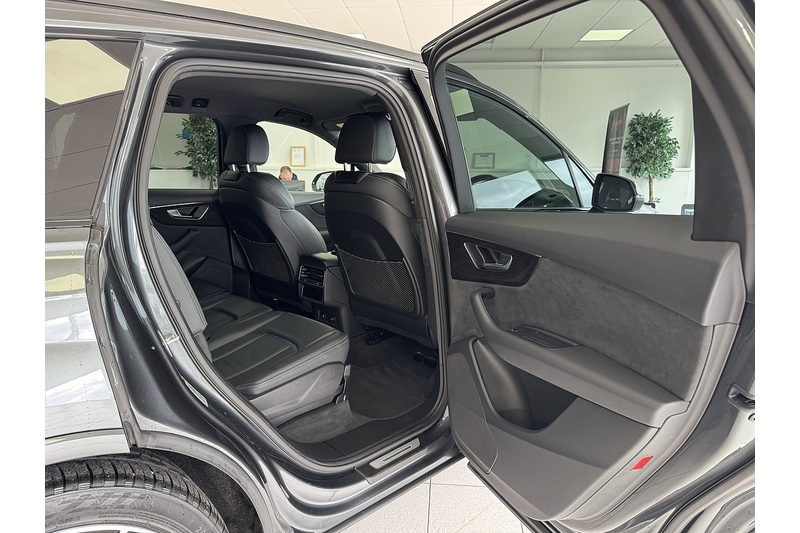 Audi 3.0 TDI V6 50 Black Edition SUV 5dr Diesel Tiptronic quattro Euro 6 (s/s) (286 ps)