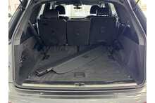 22/72 Audi Q7 3.0 TDI V6 50 Black Edition Diesel Tiptronic quattro 286 ps