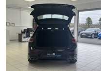 21/21 Volkswagen Golf 1.5 TSI R-Line Hatchback Petrol Manual 130 ps