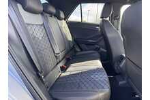 23/23 Volkswagen T-Roc 1.5 TSI R-Line Petrol DSG 150 ps