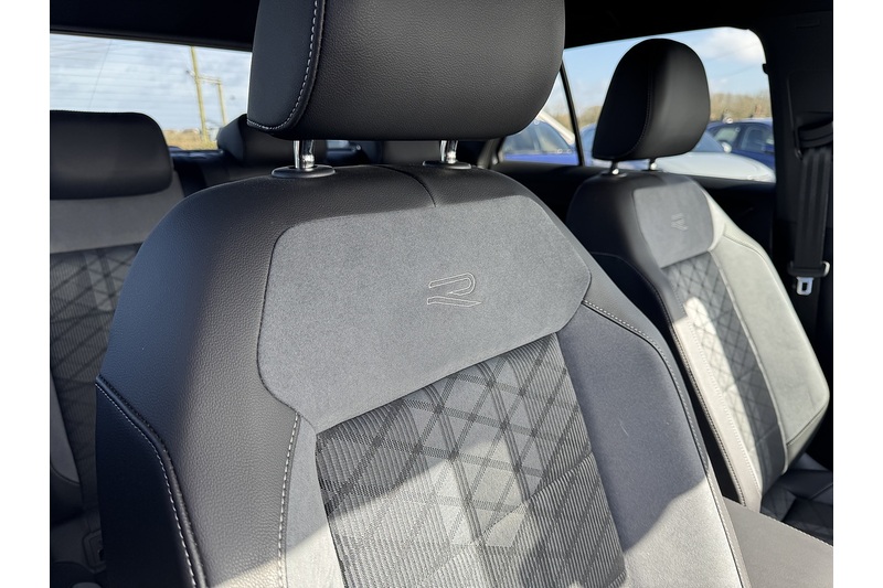 Volkswagen 1.5 TSI R-Line SUV 5dr Petrol DSG Euro 6 (s/s) (150 ps)