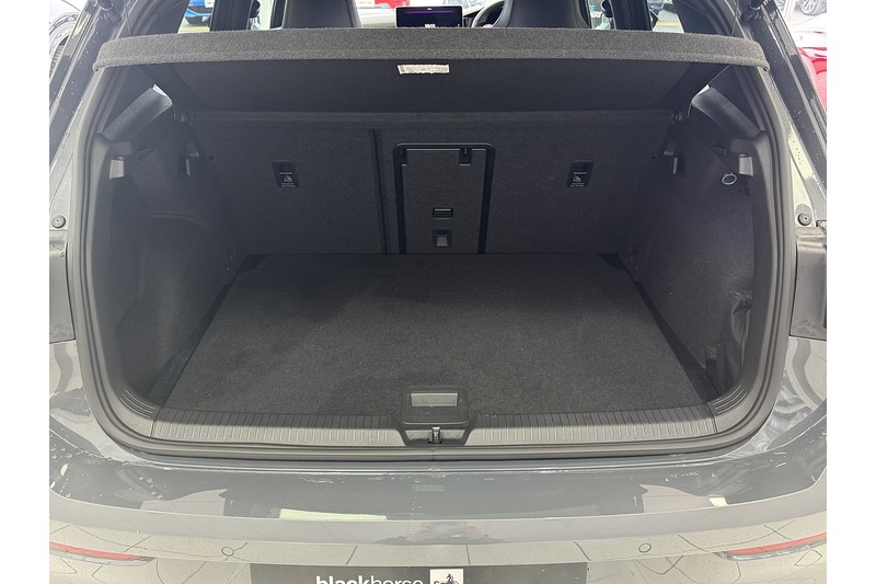 Volkswagen 1.5 eTSI MHEV R-Line Hatchback 5dr Petrol Hybrid DSG Euro 6 (s/s) (150 ps)