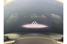 24/24 Volkswagen Golf 1.5 eTSI MHEV R-Line Petrol Hybrid DSG 150 ps