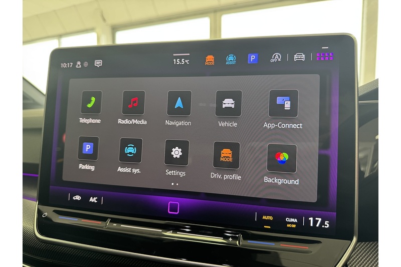 Volkswagen 1.5 eTSI MHEV R-Line Hatchback 5dr Petrol Hybrid DSG Euro 6 (s/s) (150 ps)