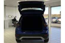 21/71  Volkswagen T-Cross 1.0 TSI SE
