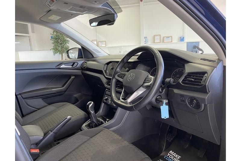 Volkswagen TSI SE SUV 1.0 Manual Petrol