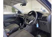 21/71  Volkswagen T-Cross 1.0 TSI SE
