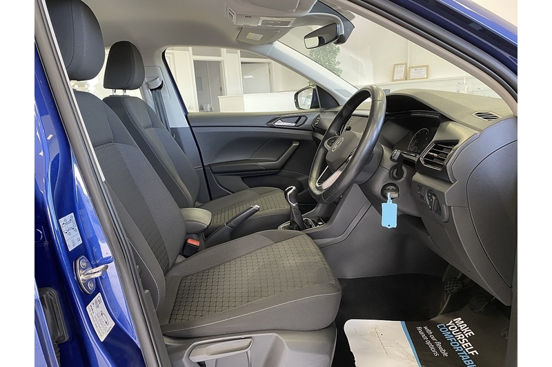 Volkswagen TSI SE SUV 1.0 Manual Petrol