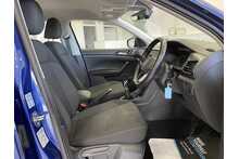 21/71  Volkswagen T-Cross 1.0 TSI SE