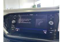 21/71  Volkswagen T-Cross 1.0 TSI SE