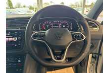 21/71 Volkswagen Tiguan 1.5 TSI R-Line Petrol DSG 150 ps