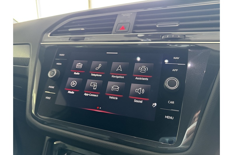 Volkswagen 1.5 TSI R-Line SUV 5dr Petrol DSG Euro 6 (s/s) (150 ps)