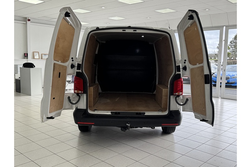 Volkswagen 2.0 TDI T30 Startline Panel Van 5dr Diesel Manual FWD SWB Euro 6 (s/s) (150 ps)