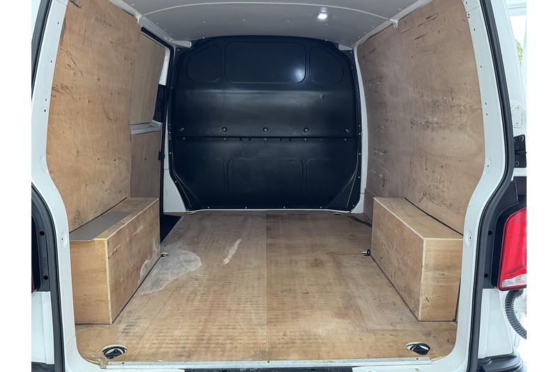 Volkswagen 2.0 TDI T30 Startline Panel Van 5dr Diesel Manual FWD SWB Euro 6 (s/s) (150 ps)