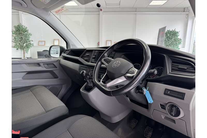 Volkswagen 2.0 TDI T30 Startline Panel Van 5dr Diesel Manual FWD SWB Euro 6 (s/s) (150 ps)