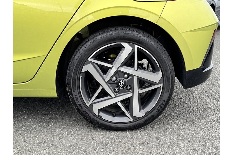 Hyundai 1.0 T-GDi Ultimate Hatchback 5dr Petrol DCT Euro 6 (s/s) (100 ps)