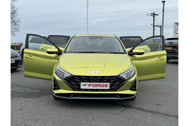 Hyundai 1.0 T-GDi Ultimate Hatchback 5dr Petrol DCT Euro 6 (s/s) (100 ps)