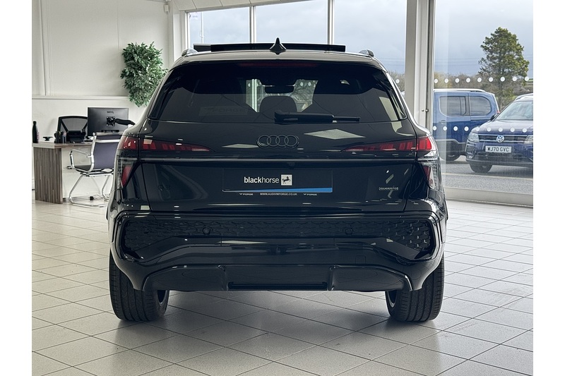 Audi Edition 1 Tfsi Quattro 265 PS S Tronic 2.0 5dr Estate Semi Auto Petrol