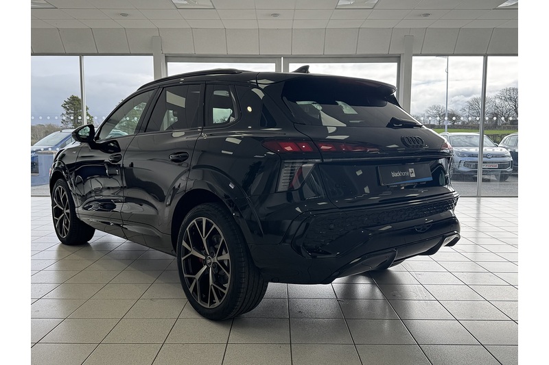 Audi Edition 1 Tfsi Quattro 265 PS S Tronic 2.0 5dr Estate Semi Auto Petrol