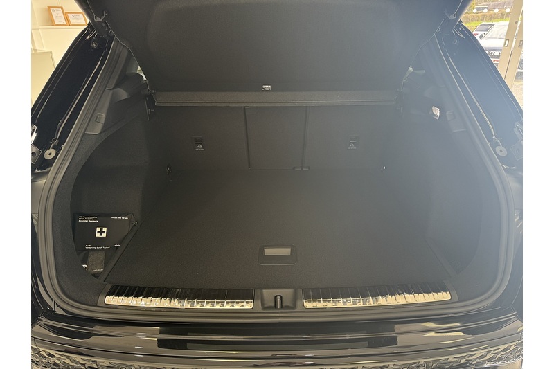 Audi Edition 1 Tfsi Quattro 265 PS S Tronic 2.0 5dr Estate Semi Auto Petrol