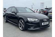 19/19 Audi A4 Avant 2.0 TFSI 35 Black Edition Estate Manual 150 ps