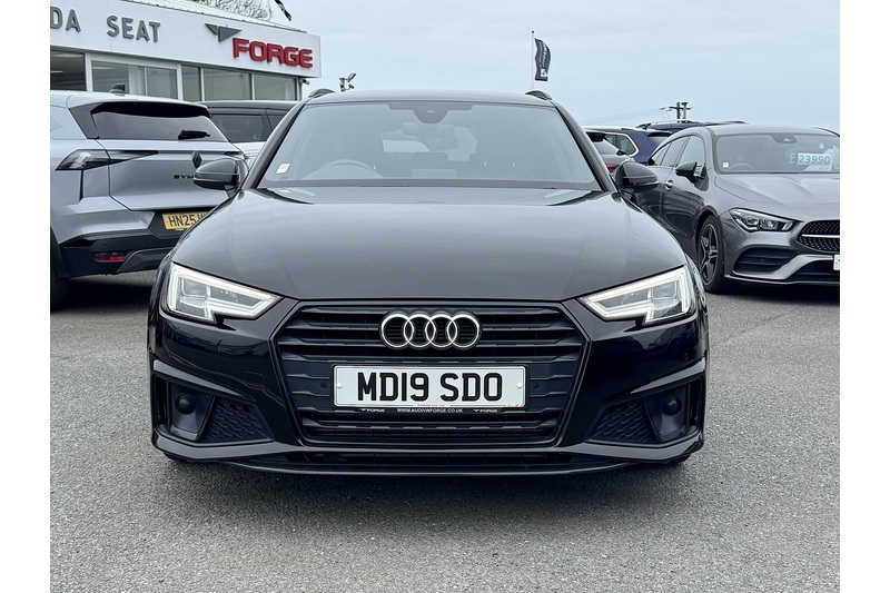 Audi 2.0 TFSI 35 Black Edition Estate 5dr Petrol Manual Euro 6 (s/s) (150 ps)