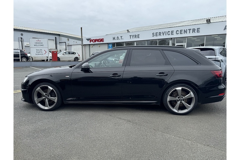 Audi 2.0 TFSI 35 Black Edition Estate 5dr Petrol Manual Euro 6 (s/s) (150 ps)