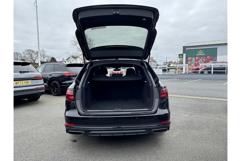 Audi 2.0 TFSI 35 Black Edition Estate 5dr Petrol Manual Euro 6 (s/s) (150 ps)