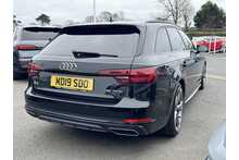 19/19 Audi A4 Avant 2.0 TFSI 35 Black Edition Estate Manual 150 ps