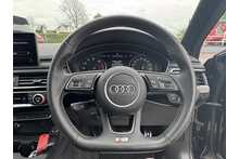 19/19 Audi A4 Avant 2.0 TFSI 35 Black Edition Estate Manual 150 ps