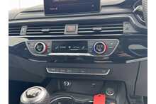 19/19 Audi A4 Avant 2.0 TFSI 35 Black Edition Estate Manual 150 ps