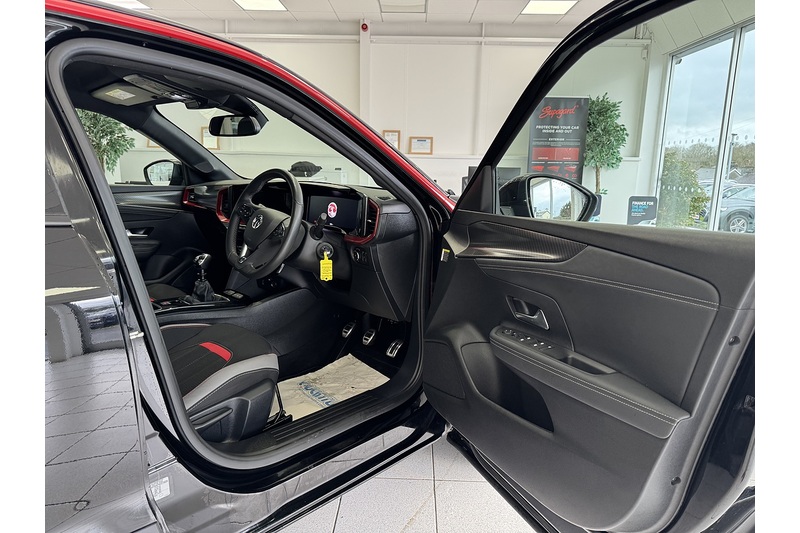 Vauxhall 1.2 Turbo GS SUV 5dr Petrol Manual Euro 6 (s/s) (136 ps)