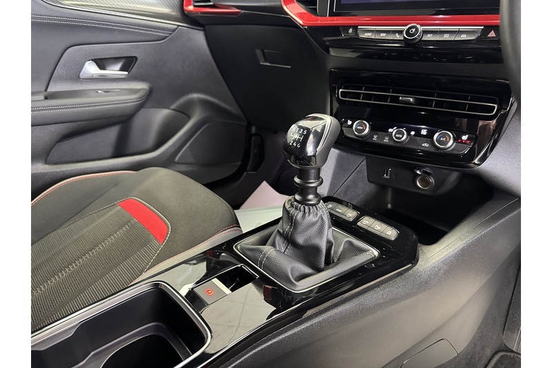 Vauxhall 1.2 Turbo GS SUV 5dr Petrol Manual Euro 6 (s/s) (136 ps)