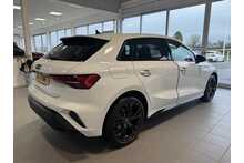 25/75 Audi A3 1.5 TFSIe Black Edition Petrol Plug-in Hybrid S Tronic 204 ps