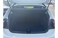 71/21 Volkswagen Polo TSI Life Hatchback 1.0 Manual Petrol