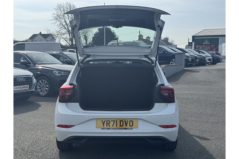 Volkswagen TSI Life Hatchback 1.0 Manual Petrol