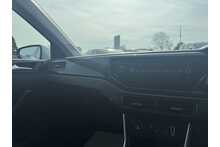 71/21 Volkswagen Polo TSI Life Hatchback 1.0 Manual Petrol