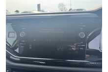 71/21 Volkswagen Polo TSI Life Hatchback 1.0 Manual Petrol