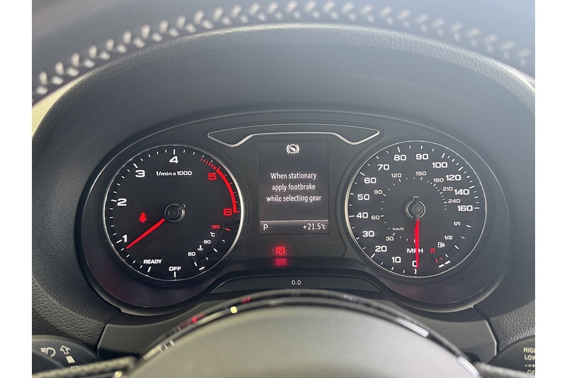 Audi 1.6 TDI S line Hatchback 3dr Diesel S Tronic Euro 6 (s/s) (Nav) (110 ps)