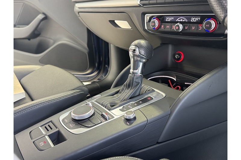 Audi 1.6 TDI S line Hatchback 3dr Diesel S Tronic Euro 6 (s/s) (Nav) (110 ps)