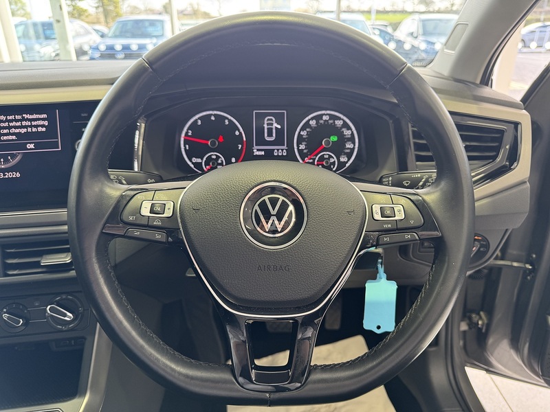 Volkswagen 1.0 TSI Match Hatchback 5dr Petrol DSG Euro 6 (s/s) (95 ps)