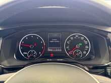 21/21 Volkswagen Polo 1.0 TSI Match Petrol DSG 95 ps