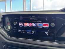 21/21 Volkswagen Polo 1.0 TSI Match Petrol DSG 95 ps