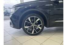 21/21 Volkswagen Tiguan 2.0 TDI R-Line SUV Diesel DSG 4Motion 200 ps