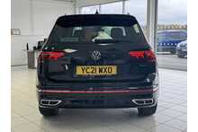 21/21 Volkswagen Tiguan 2.0 TDI R-Line SUV Diesel DSG 4Motion 200 ps