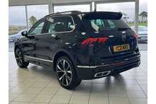 21/21 Volkswagen Tiguan 2.0 TDI R-Line SUV Diesel DSG 4Motion 200 ps