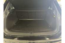 21/21 Volkswagen Tiguan 2.0 TDI R-Line SUV Diesel DSG 4Motion 200 ps