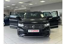 21/21 Volkswagen Tiguan 2.0 TDI R-Line SUV Diesel DSG 4Motion 200 ps